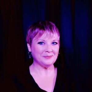 Meet your Posher, Krystal